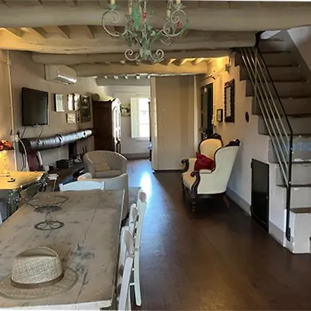 Apartment Mazzocchio Lucca